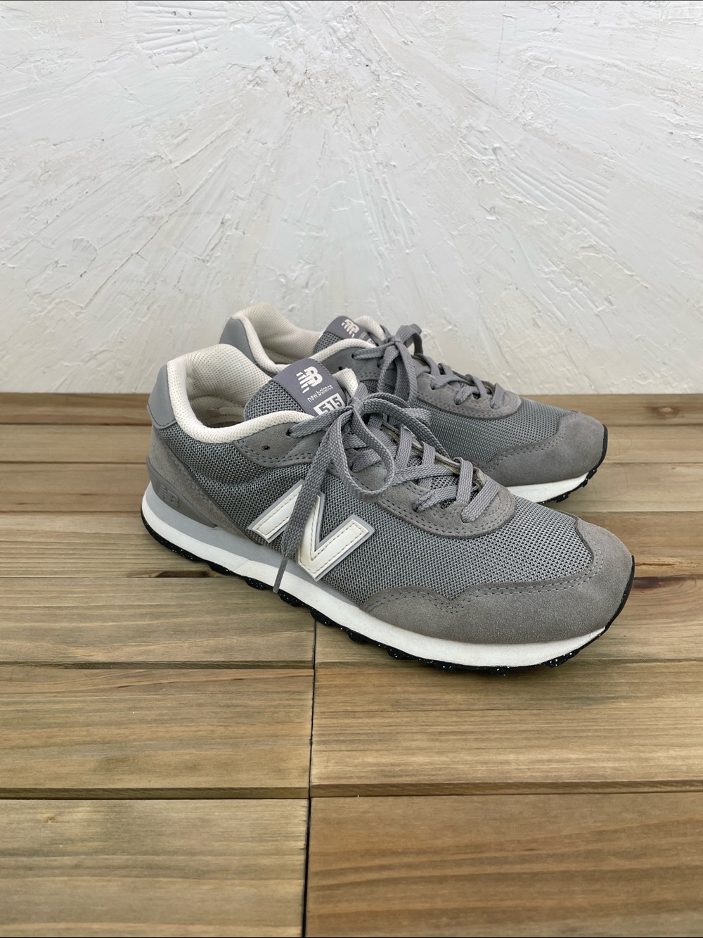 Womenโs New Balance 515 Sneakers